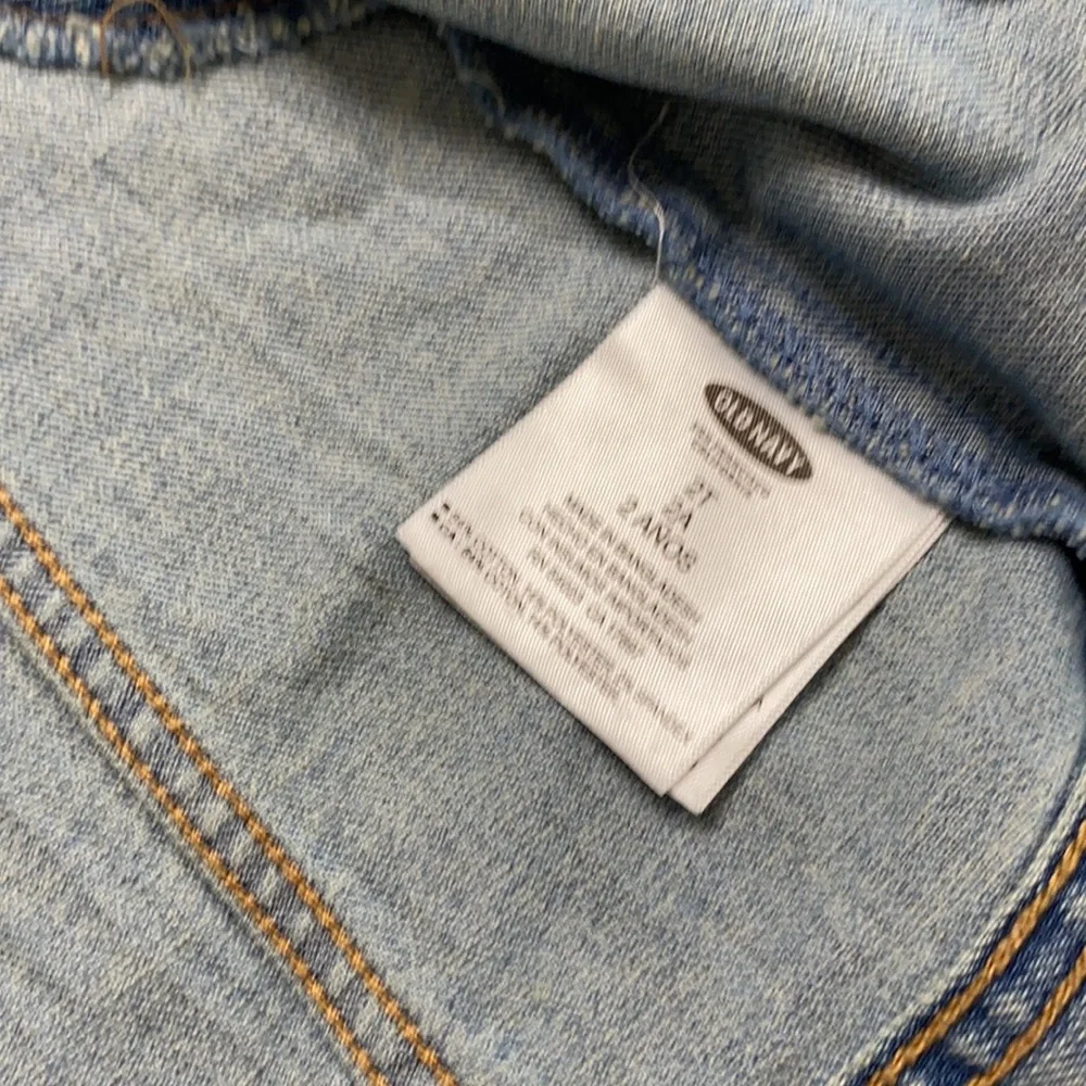 EUC old navy jean vest size 2T
